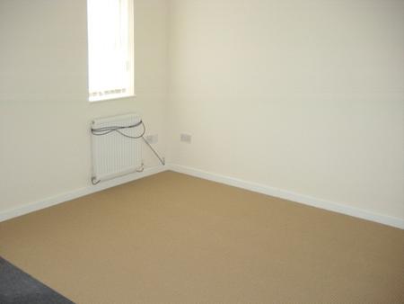 1 bedroom Flat to let in Cambridge Street, Rugby, CV21