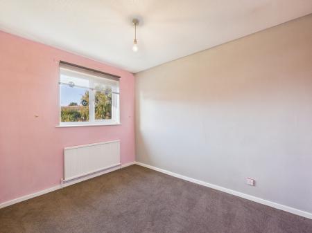 3 bedroom Terraced House for sale in Candover Close, Tadley, RG26