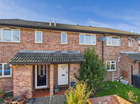 Candover Close, Tadley, RG26