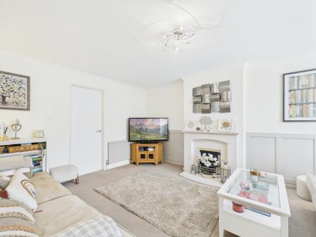 4 bedroom Semi-detached house for sale in Carrington Crescent, Tadley, RG26