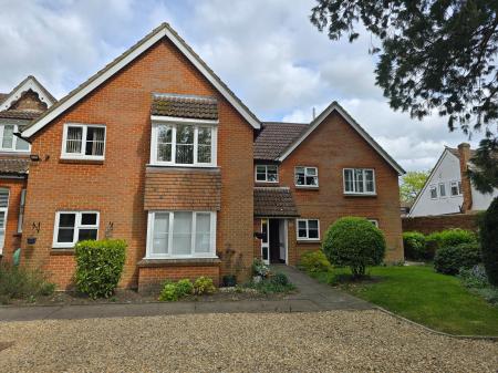 Glenapp Grange, Mortimer Common, RG7