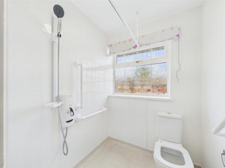 3 bedroom Terraced House for sale in Jubilee Close, Pamber Heath, RG26