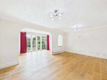 3 bedroom Terraced House for sale in Jubilee Close, Pamber Heath, RG26