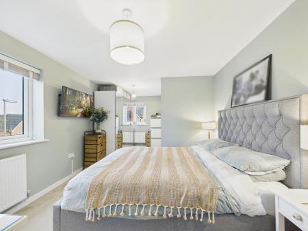 3 bedroom Detached house for sale in Lady Margaret Hall Way, Basingstoke, RG24