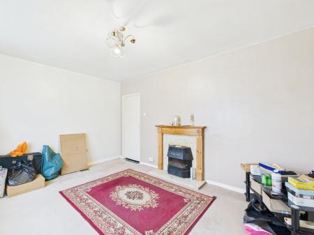 3 bedroom Semi-detached house for sale in Long Grove, Tadley, RG26