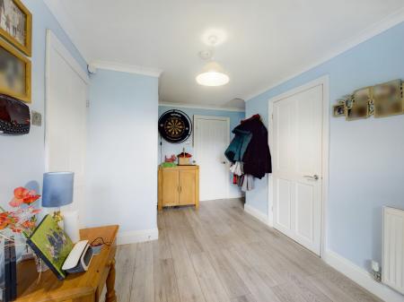 3 bedroom Detached bungalow for sale in Mount Pleasant, Tadley, RG26