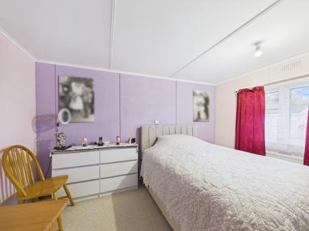 2 bedroom Park home for sale in Poplar Close, Thatcham, RG19