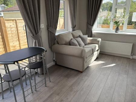 1 bedroom Park home for sale in Sandleford Lodge, Thatcham, RG19