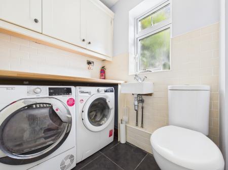 3 bedroom Detached house for sale in Soke Road, Silchester, RG7