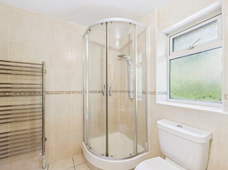 3 bedroom Detached house for sale in Soke Road, Silchester, RG7