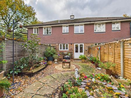3 bedroom Terraced House for sale in Turbary Gardens, Tadley, RG26