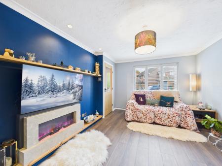 3 bedroom Terraced House for sale in Turbary Gardens, Tadley, RG26