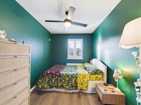 3 bedroom Terraced House for sale in Turbary Gardens, Tadley, RG26