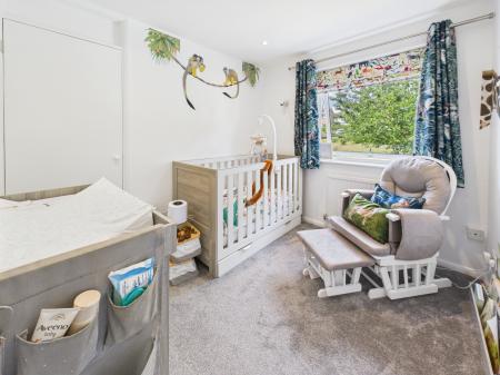 4 bedroom Semi-detached house for sale in Valley Way, Tadley, RG26