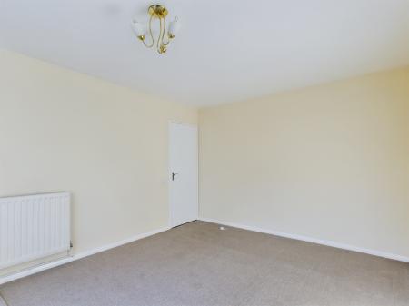 1 bedroom Bungalow for sale in Wakeford Court, Tadley, RG26