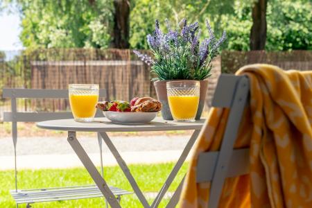 1 bedroom Flat for sale in Yelland Place, Tadley, RG26