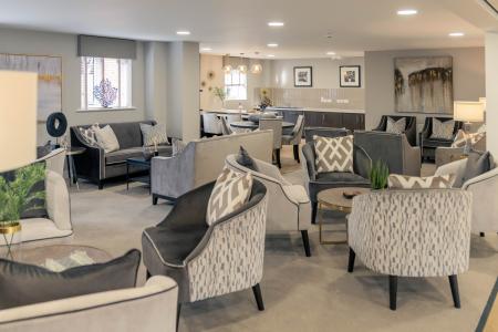 2 bedroom Flat for sale in Yelland Place, Tadley, RG26