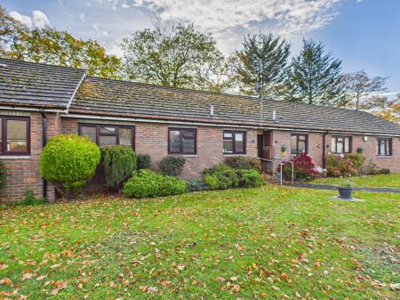 Wakeford Court, Pamber Heath, RG26