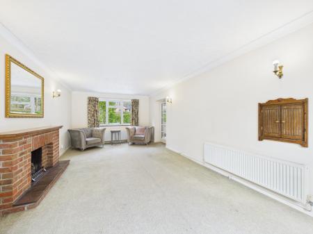 3 bedroom Detached bungalow for sale in Wolverton Road, Baughurst, RG26