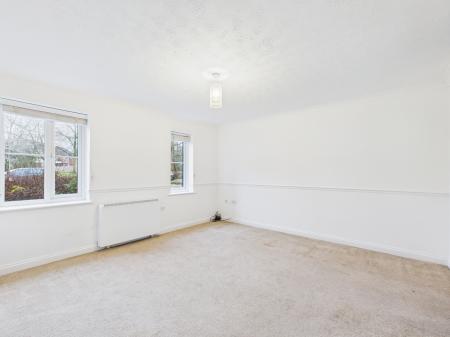 2 bedroom Flat for sale in Christy Court, Tadley, RG26