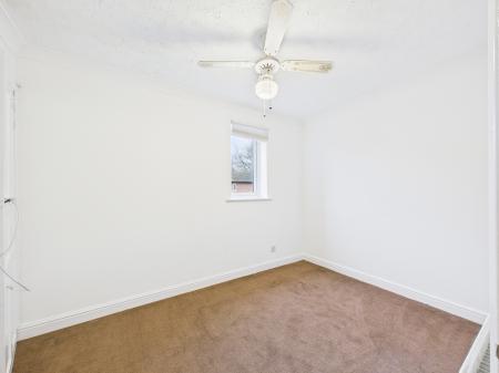 3 bedroom End of terrace house for sale in Monkswood Crescent, Tadley, RG26