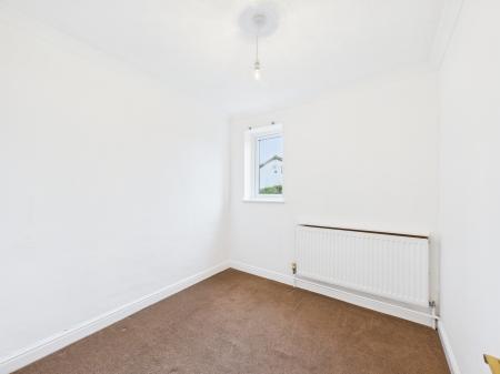 3 bedroom End of terrace house for sale in Monkswood Crescent, Tadley, RG26