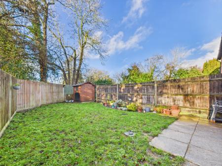 2 bedroom End of terrace house for sale in Fighting Cocks Place, Tadley, RG26