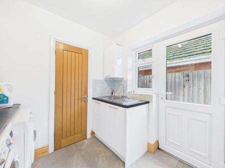 4 bedroom Detached house for sale in Bramley Road, Pamber End, RG26