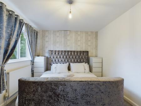 3 bedroom Terraced House to let in Barlows Road, Gutteridge Lane, Tadley, RG26