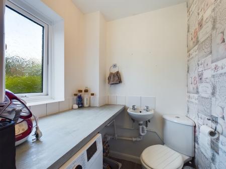 3 bedroom Terraced House to let in Barlows Road, Gutteridge Lane, Tadley, RG26