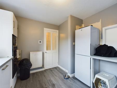 3 bedroom Terraced House to let in Barlows Road, Gutteridge Lane, Tadley, RG26