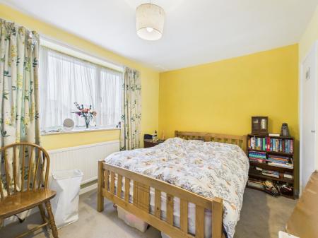 3 bedroom Semi-detached house for sale in Portway, Baughurst, RG26