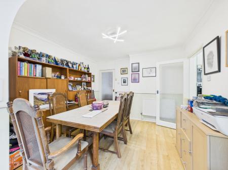 3 bedroom Semi-detached house for sale in Portway, Baughurst, RG26