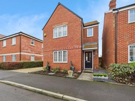 Westlake Gardens, Tadley, RG26