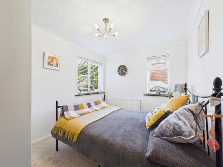 4 bedroom Detached bungalow for sale in Newtown, Tadley, RG26