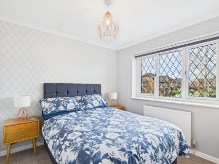 4 bedroom Detached house for sale in The Mews, Bramley, RG26