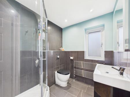 4 bedroom Detached house for sale in The Mews, Bramley, RG26