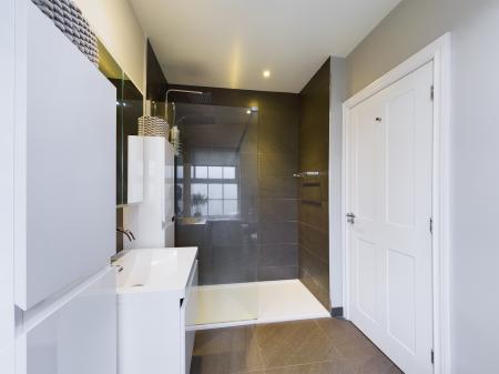 4 bedroom Detached house to let in Sandy Lane, Pamber Heath, RG26