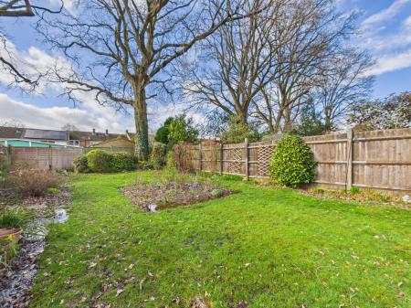 2 bedroom Semi-detached bungalow for sale in Swains Road, Tadley, RG26