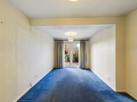 3 bedroom Semi-detached house to let in Bishopswood Road, Tadley, RG26