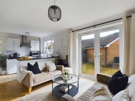 1 bedroom Terraced House to let in Warblington Close, Tadley