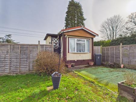 Oaktree Avenue, Thatcham, RG19