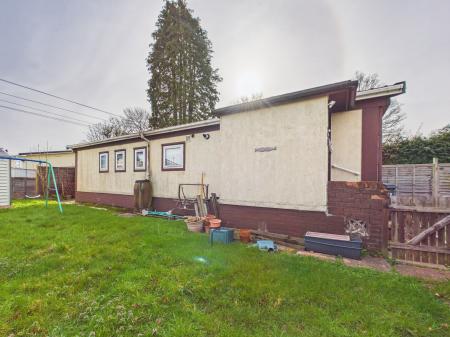 2 bedroom Park home for sale in Oaktree Avenue, Thatcham, RG19