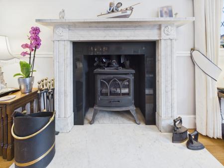 4 bedroom Detached bungalow for sale in New Road, Pamber Green, RG26