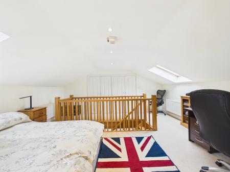4 bedroom Detached bungalow for sale in New Road, Pamber Green, RG26
