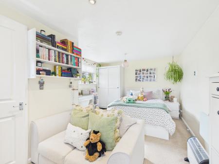 3 bedroom Semi-detached bungalow for sale in Swains Road, Tadley, RG26