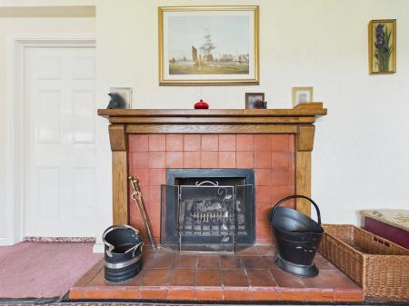 5 bedroom Detached house for sale in Pound Green, Baughurst, RG26