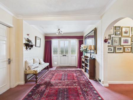 5 bedroom Detached house for sale in Pound Green, Baughurst, RG26