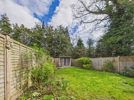 3 bedroom End of terrace house to let in Whitedown Road, Tadley, RG26