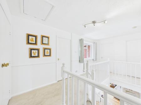 5 bedroom Detached house for sale in Bramley Green Road, Bramley, RG26